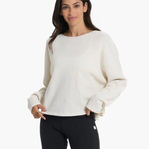 BRAND NEW Vuori Slouchy Waffle Crew